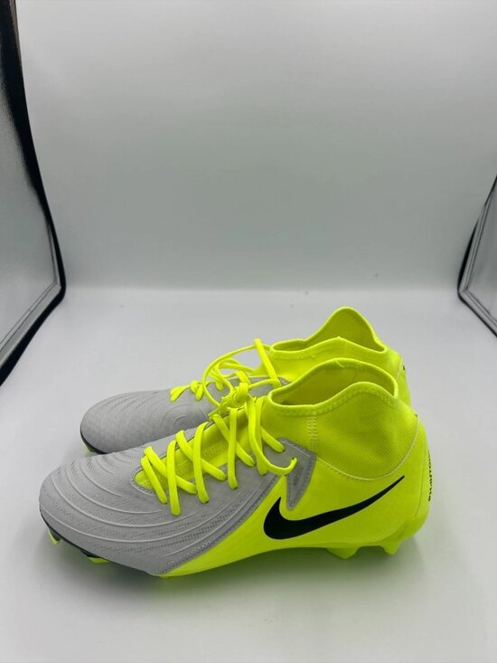 New Nike Phantom Luna 2 Academy Mens FG MG Volt Soccer Cleats Size 9 FD6725-003 main image 6